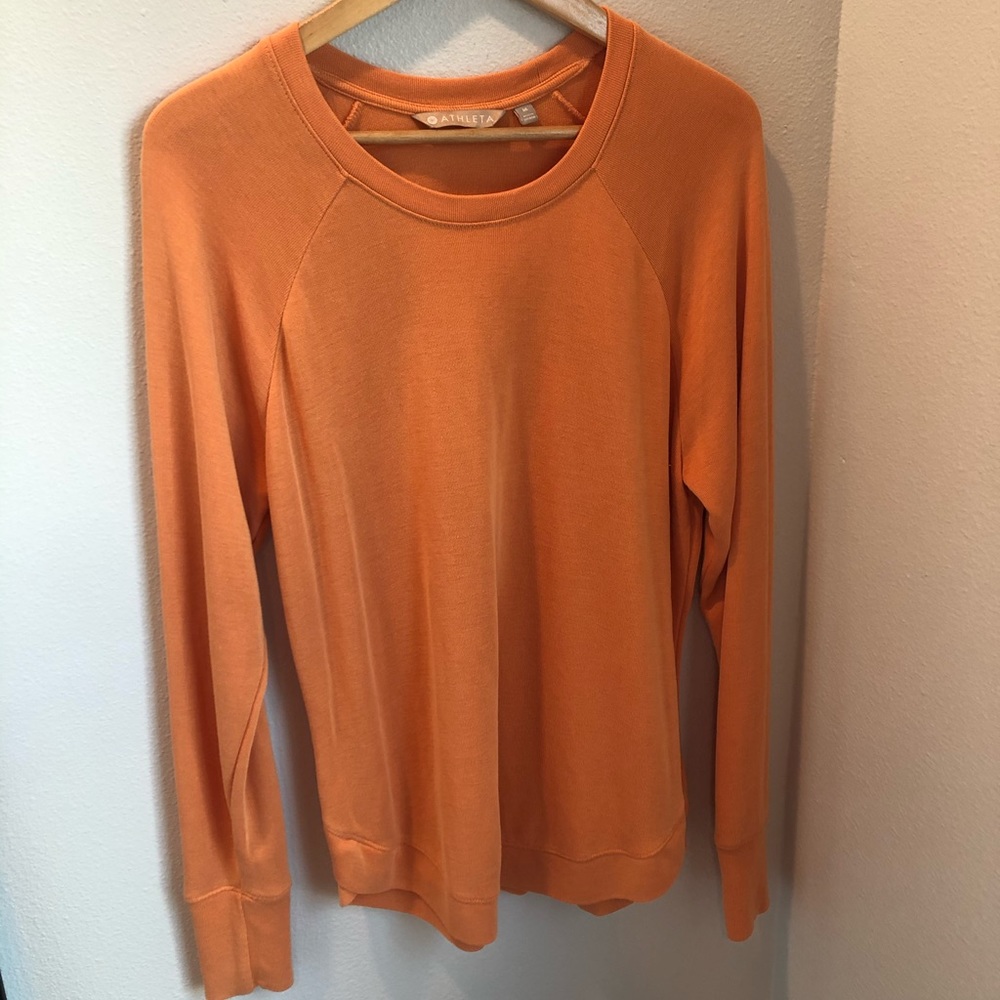 Athleta Apricot (Light Orange) Mindset Sweatshirt - M